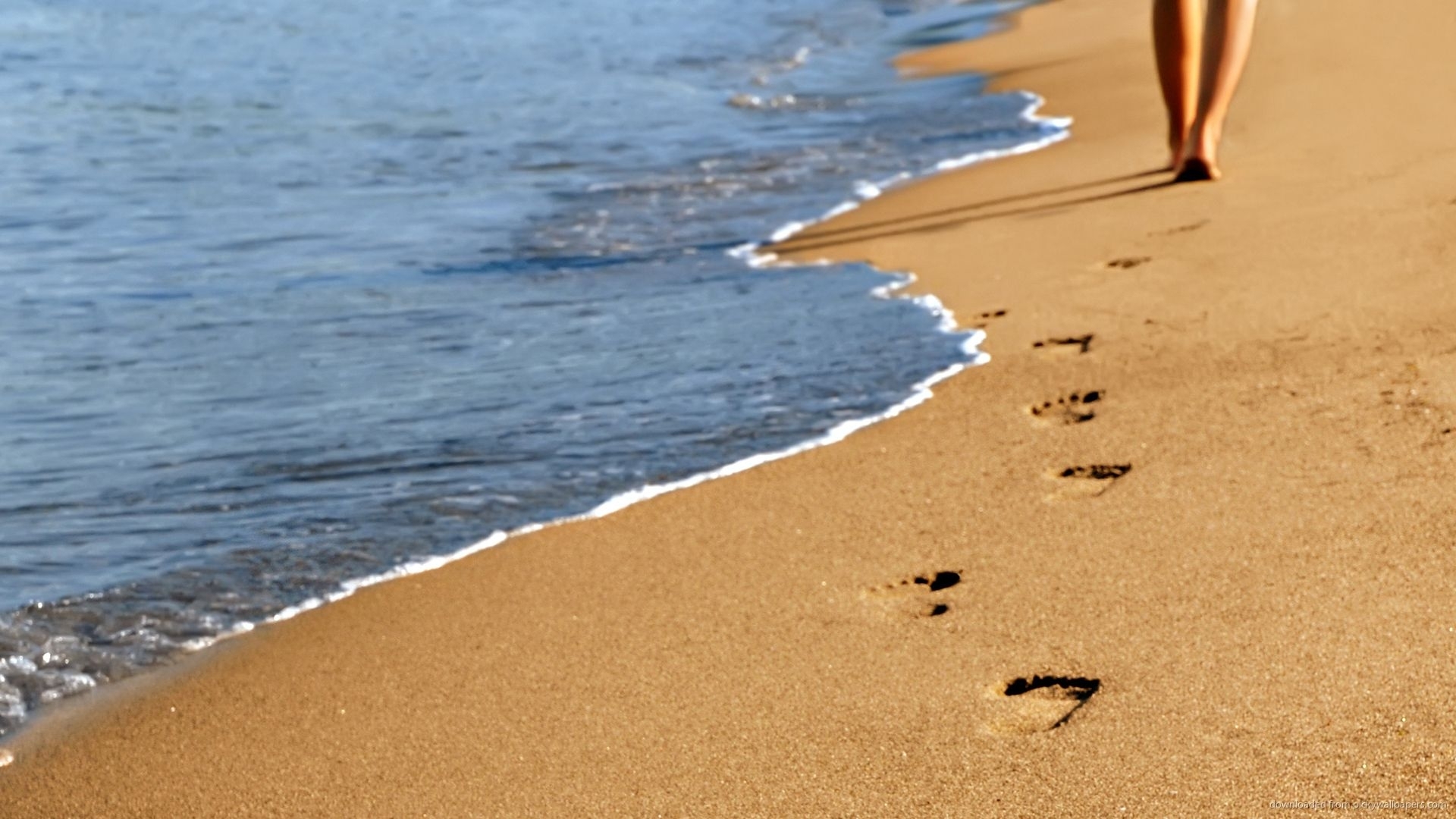 10 New Footprints In The Sand Background FULL HD 1080p For PC Desktop 2020