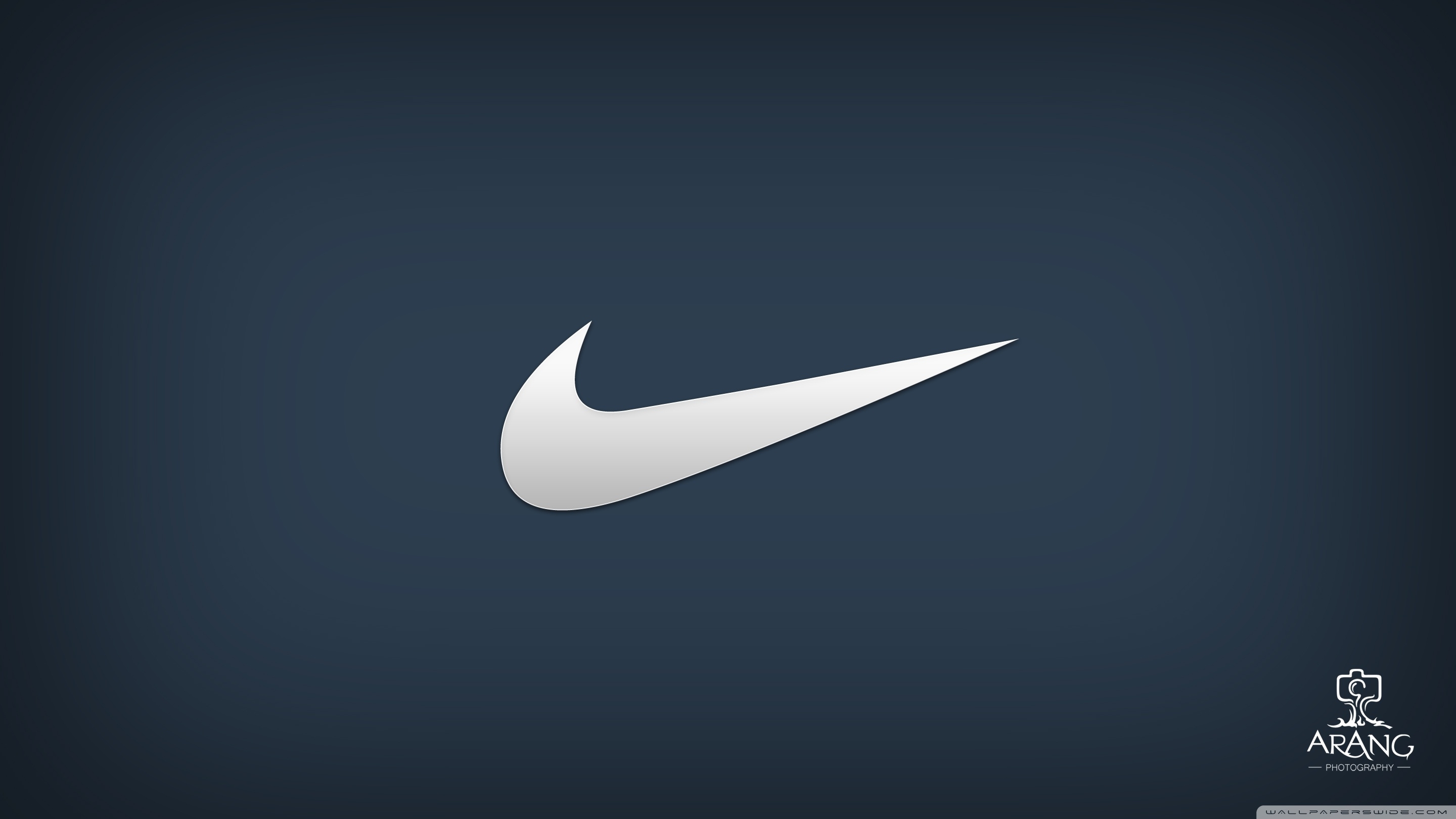 Стол найк. 2021 Logo Nike. Найк свуш обои.